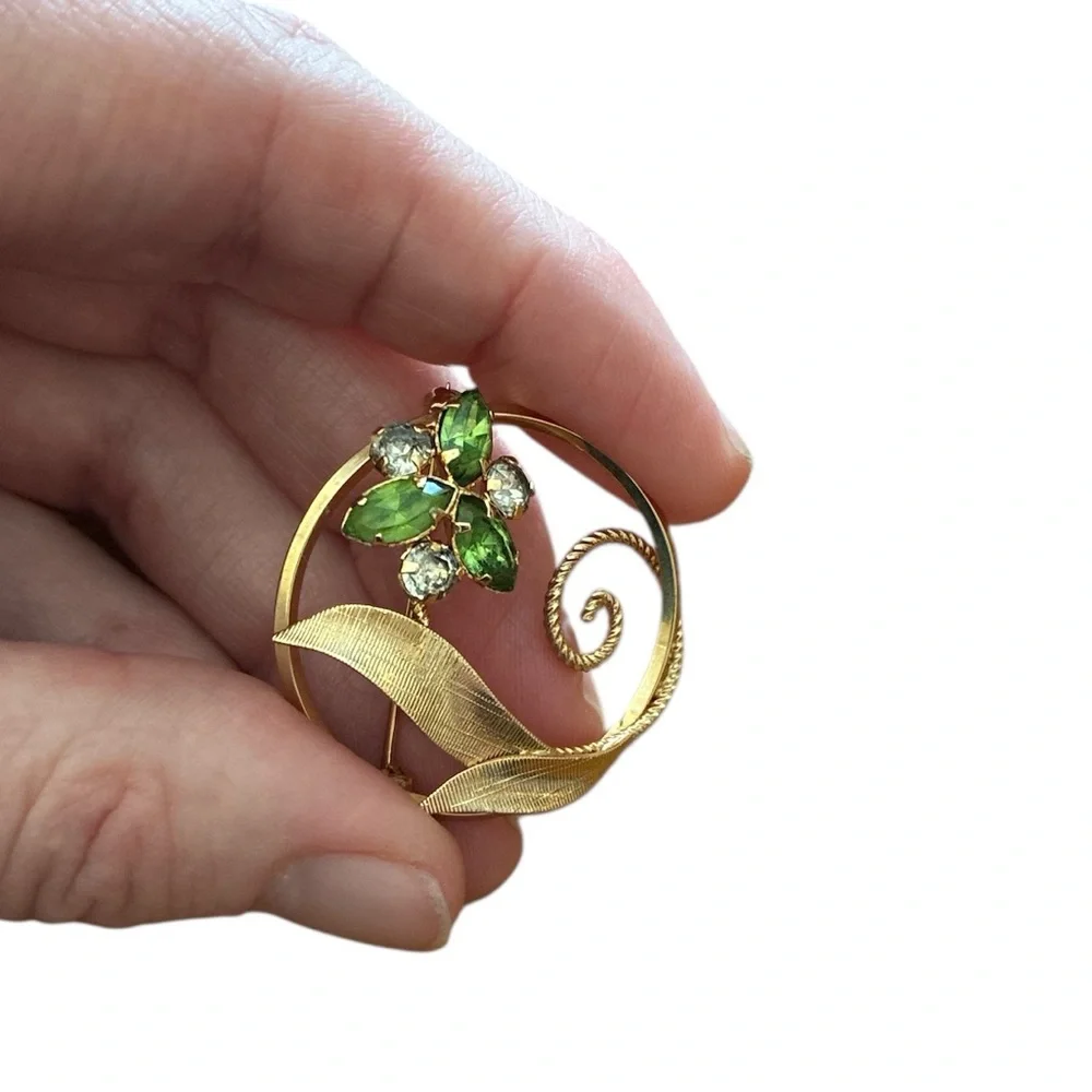 Vintage Star Art 12K G.F. Floral Brooch